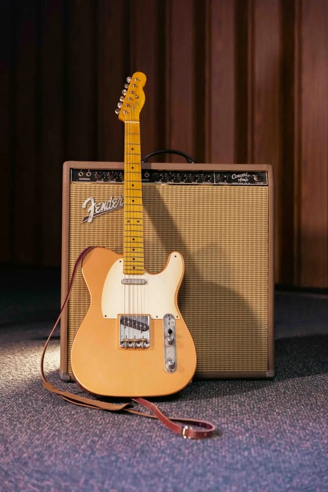 1963 Fender Concert Amp 6G12-A Brown Panel 4x10 - photo 2