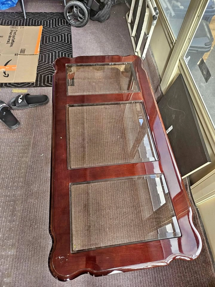 Traditional Wood Coffee Table with Glass Inserts