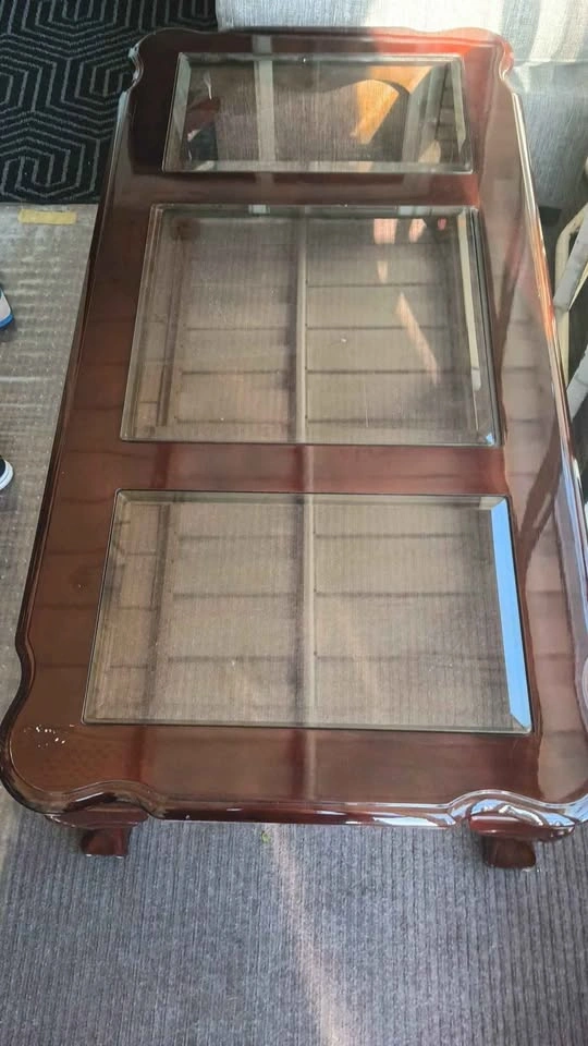 Traditional Wood Coffee Table with Glass Inserts - photo 3