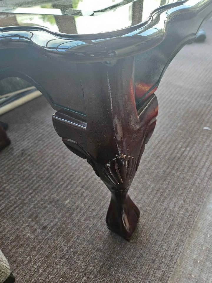 Traditional Wood Coffee Table with Glass Inserts - photo 5