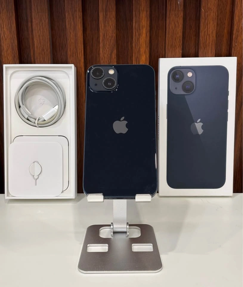 Apple iPhone 13 128GB Midnight - photo 4