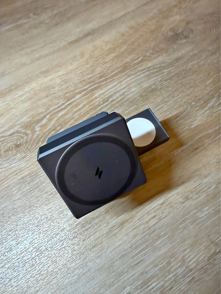 Anker 3-in-1 Cube with MagSafe