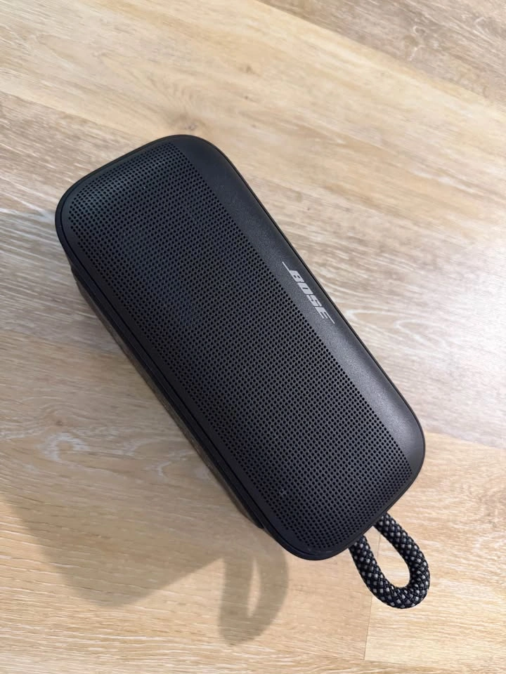 Bose SoundLink Plus Portable Speaker - photo 3