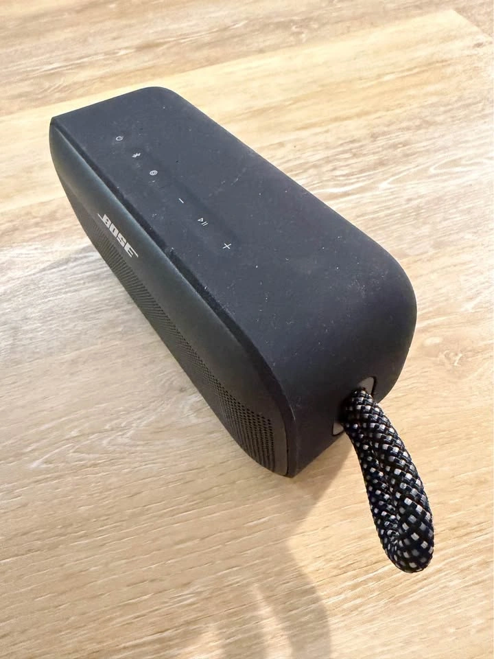 Bose SoundLink Plus Portable Speaker - photo 5