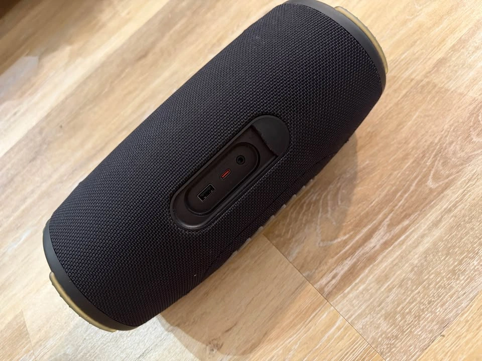 JBL Xtreme 3 Portable Bluetooth Speaker - photo 3