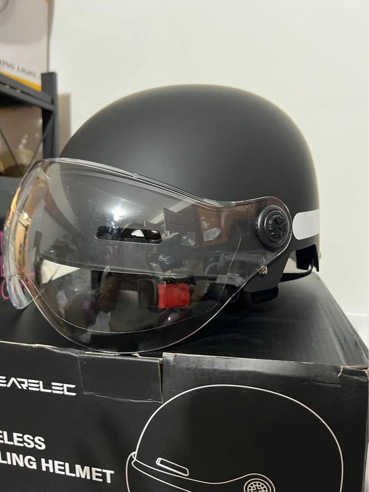 Wireless Cycling Helmet - photo 2
