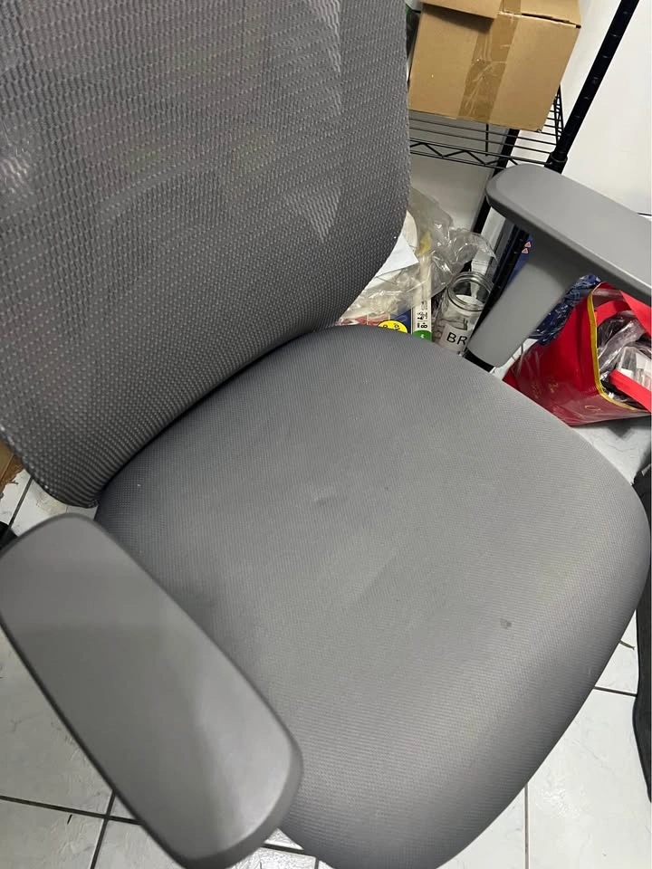 Grey Mesh Ergonomic Office Chair with Headrest - photo 2