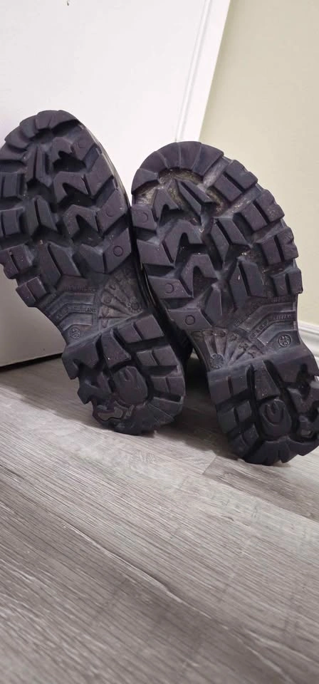 COFRA OUTSOLE style 98 size 10 OBO - photo 4