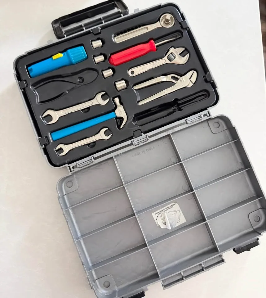 Rare Vintage 1998 Mattel Hot Wheels Tool Kit and Carry Case - photo 2