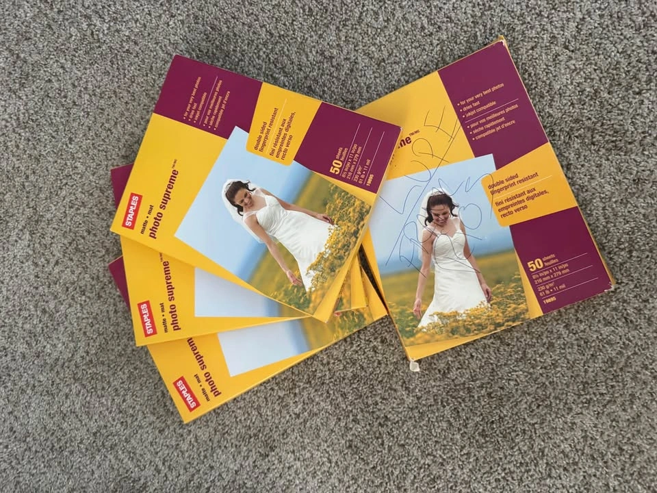 Staples Photo Supreme Matte Photo Paper Bundle – 13x19 & 8.5x11 - photo 2