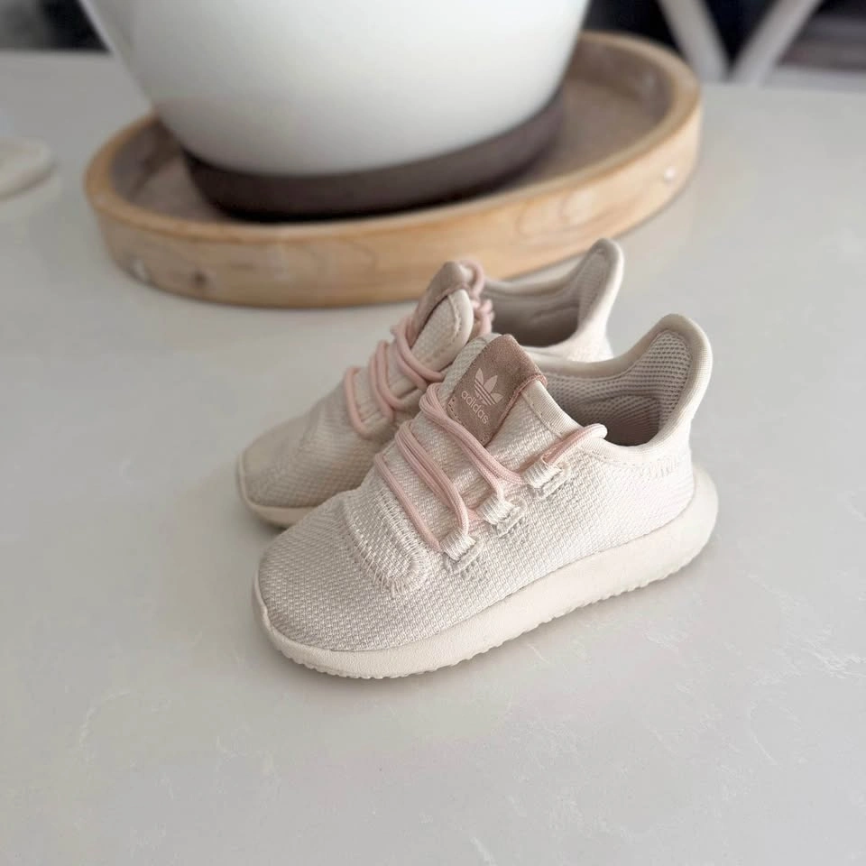 Adidas Tubular Shadow Knit Little Kids Sneakers (Size 6)