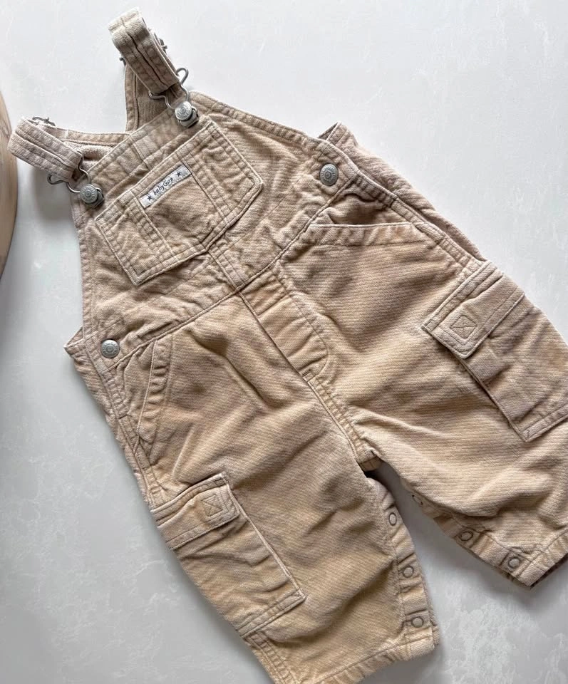 Vintage babyGap Corduroy Overalls (Size 6-12M)