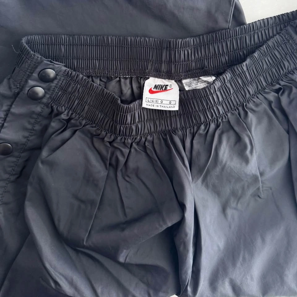 Vintage 90s Nike Youth Track Pants (Size L 14/16) - photo 4