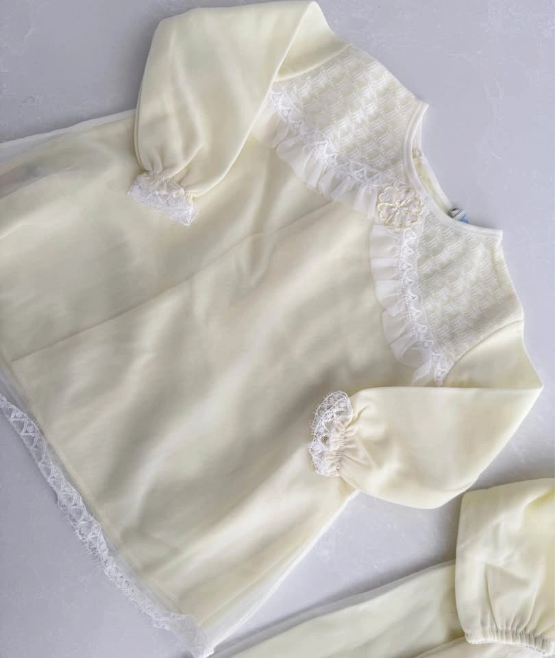 Vintage Pale Yellow Baby Girl Dresses (Size 6M/18 lbs) - photo 2