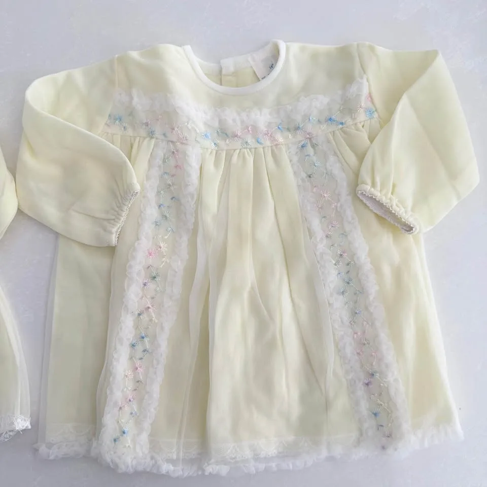 Vintage Pale Yellow Baby Girl Dresses (Size 6M/18 lbs) - photo 3