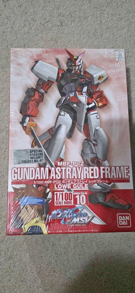 Bandai Gundam Astray Red Frame MBF-P02 1/100 Scale Model Kit