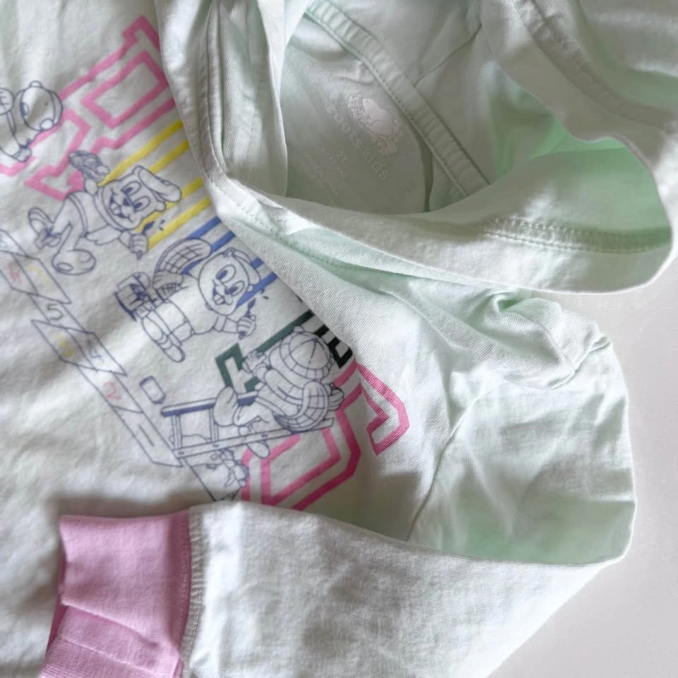 Roots Kids Long Sleeve w/ Hoodie (Size 2T) - photo 3