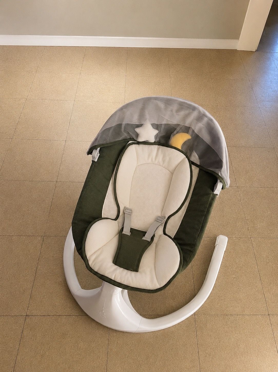 Baby chair/swing