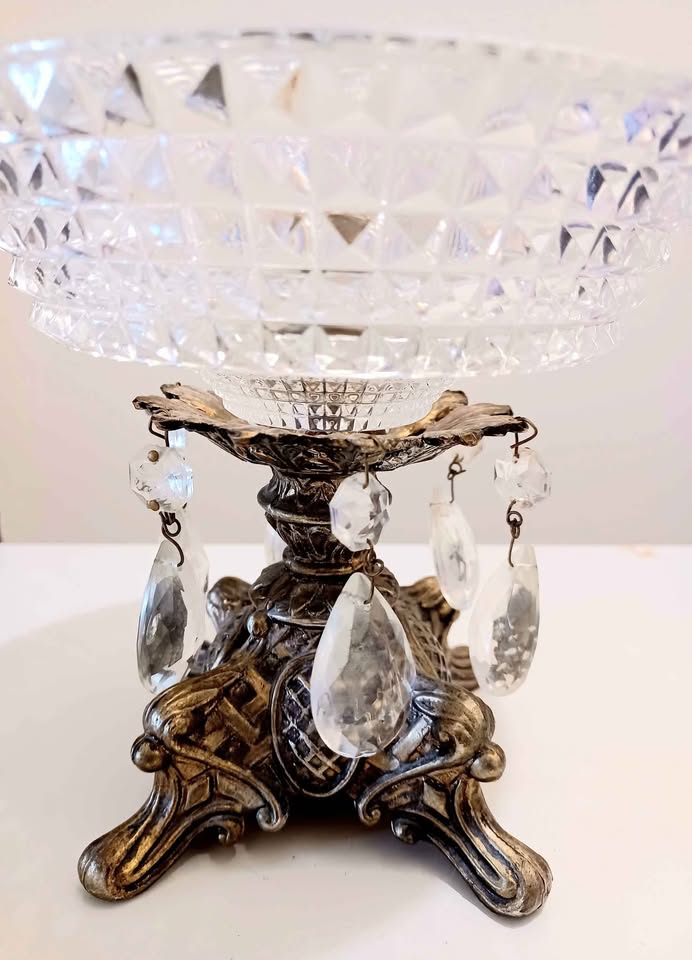 Vtg. Hollywood Regency Crystal Bowl - photo 4