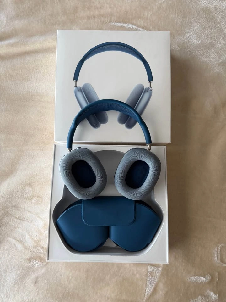 Apple AirPods Max (Blue) – Excellent Condition - photo 2