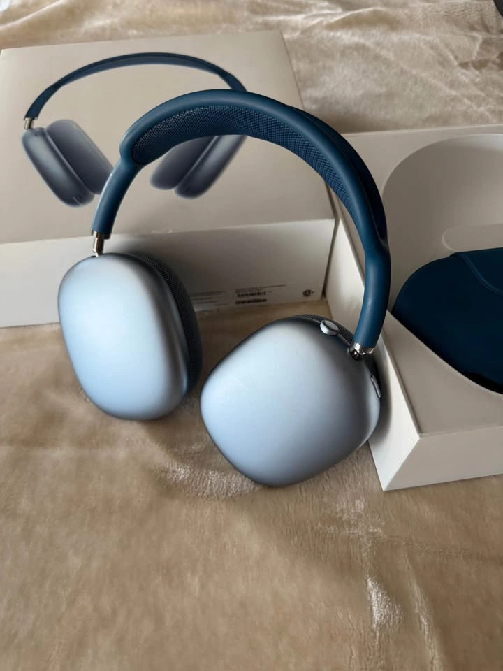 Apple AirPods Max (Blue) – Excellent Condition - photo 4