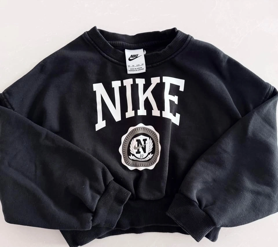 Nike Girls Sportswear Club French Terry Crew Sweatshirt (Size XS - photo 2