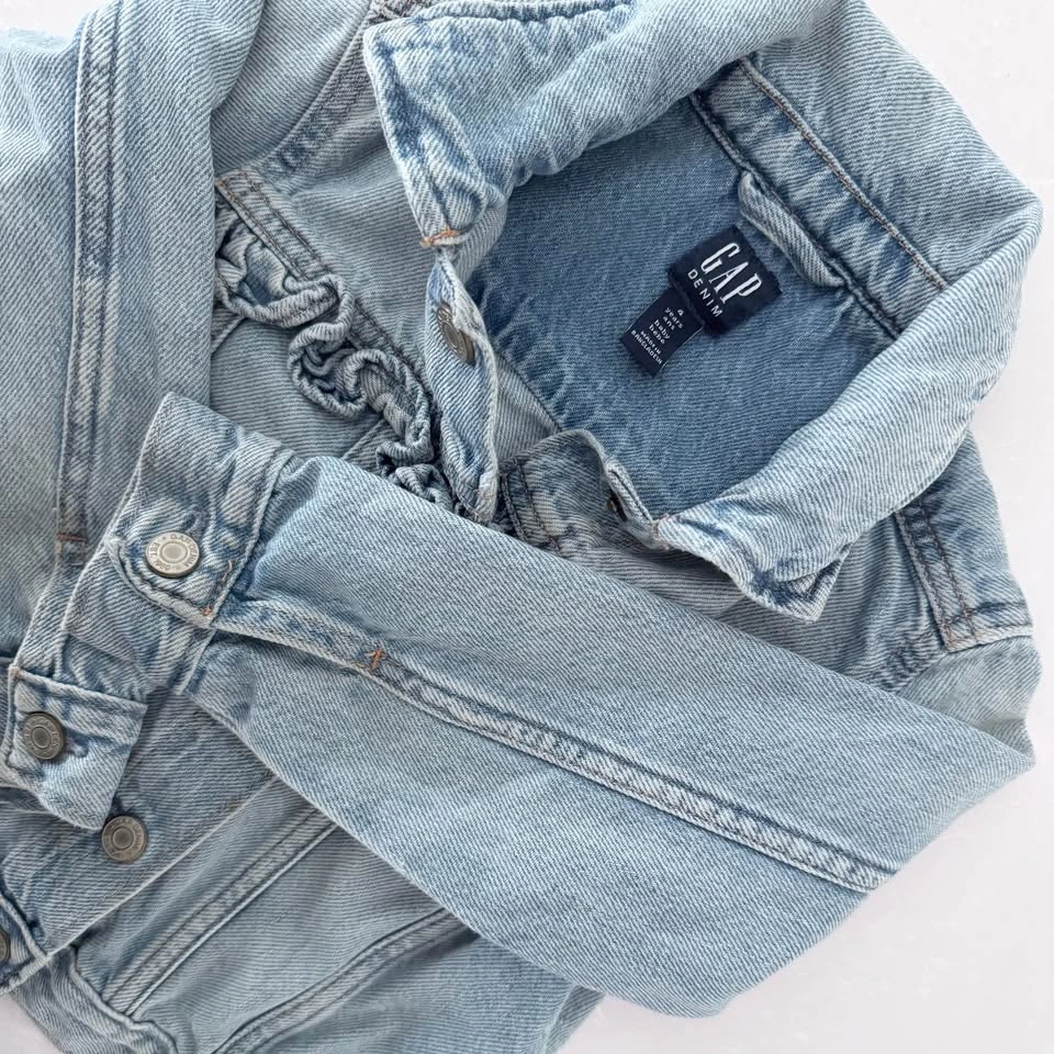 Gap Kids Denim Jacket (Size 4yrs) - photo 3