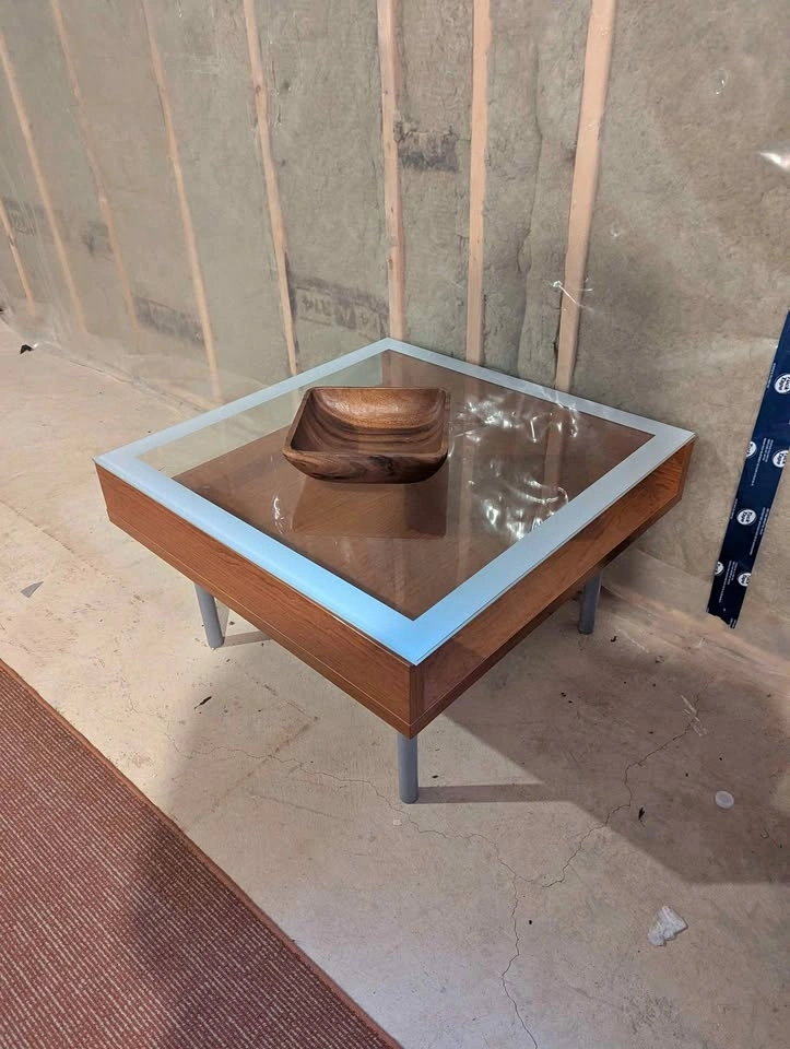 Coffee Table 3x3 ft