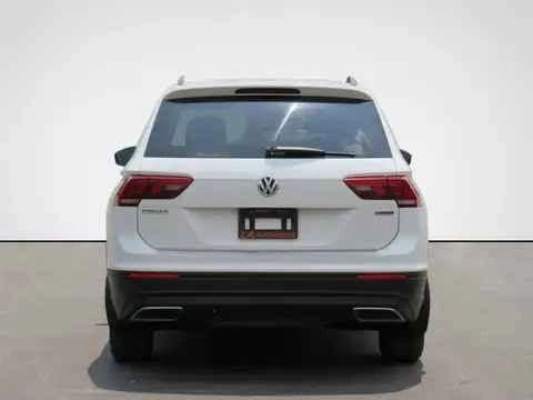 2020 Volkswagen Tiguan - photo 4