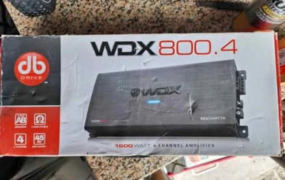 DB Drive 800.4 Amplifier