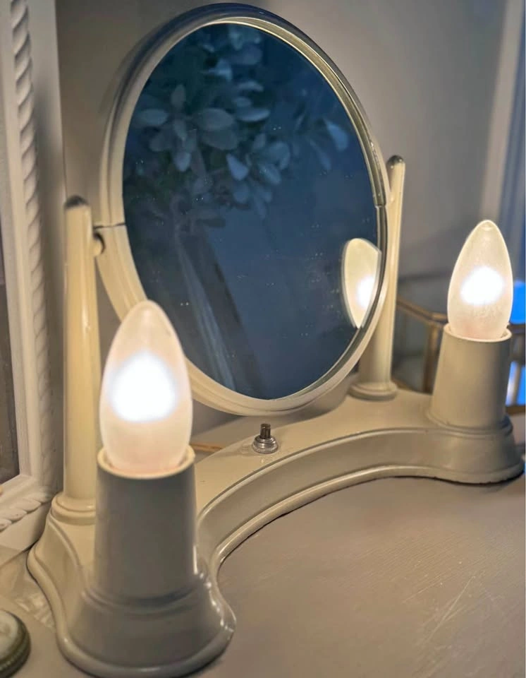 Antique 1930s Bel-Ayre Art Deco Lighted Vanity Mirror