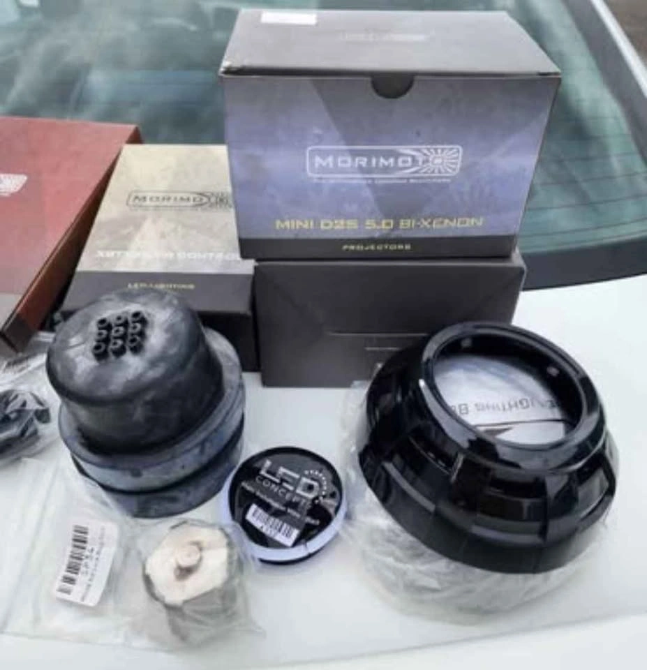 Morimoto headlight retrofit - photo 2