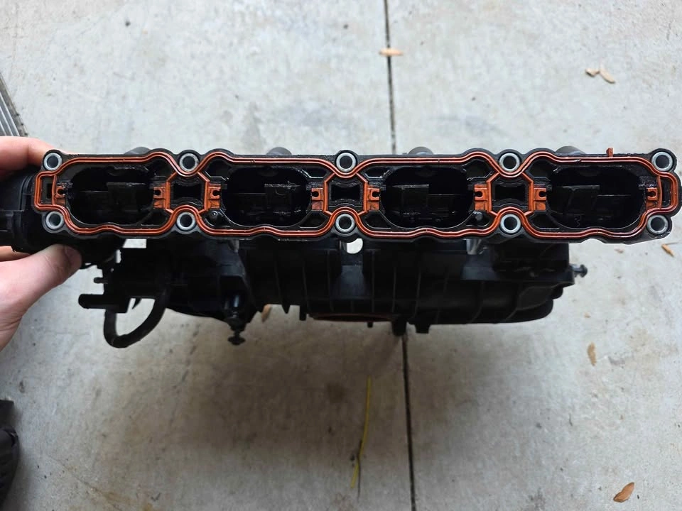 OEM VW Mk7 Golf Intake manifold - photo 3