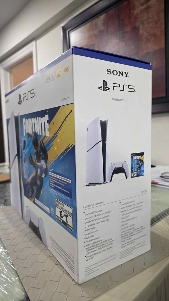 PlayStation 5 Disc Edition - Fortnite Flowering Chaos Bundle - photo 2