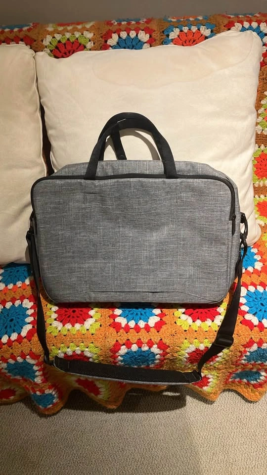 Herschel Bowen Duffle Tech Shoulder Bag - photo 2