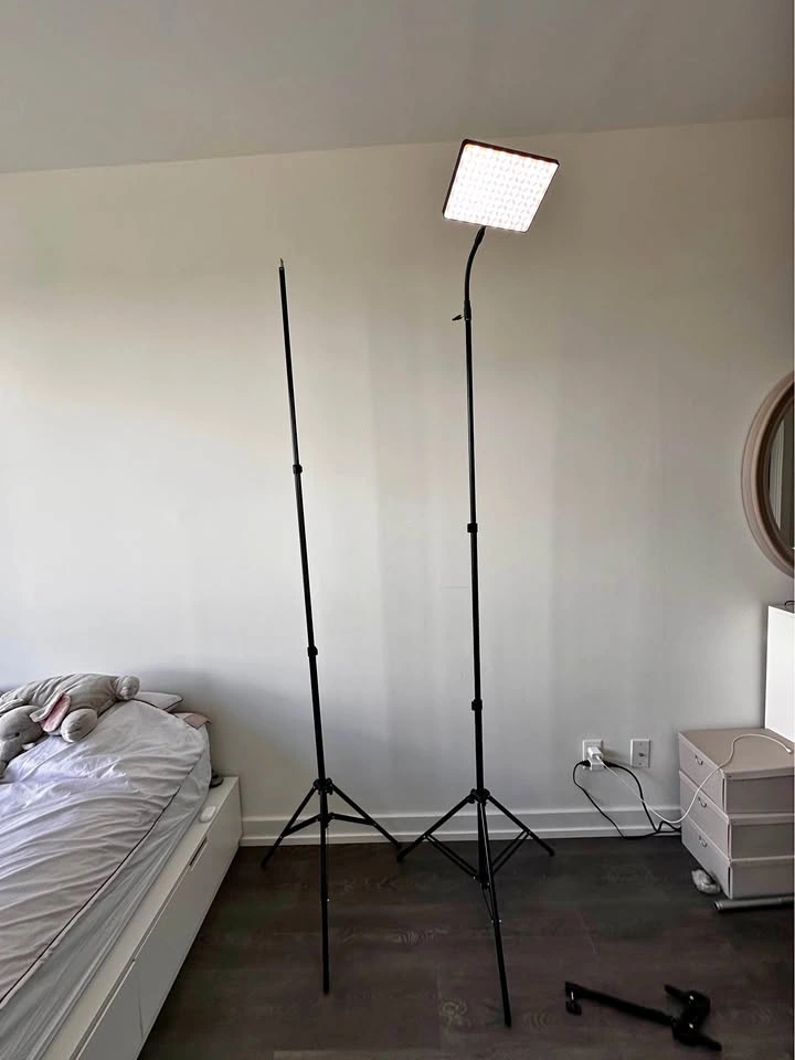 Studio Backdrop & Light Stand Kit – 2 Tripod Stands + Crossbar