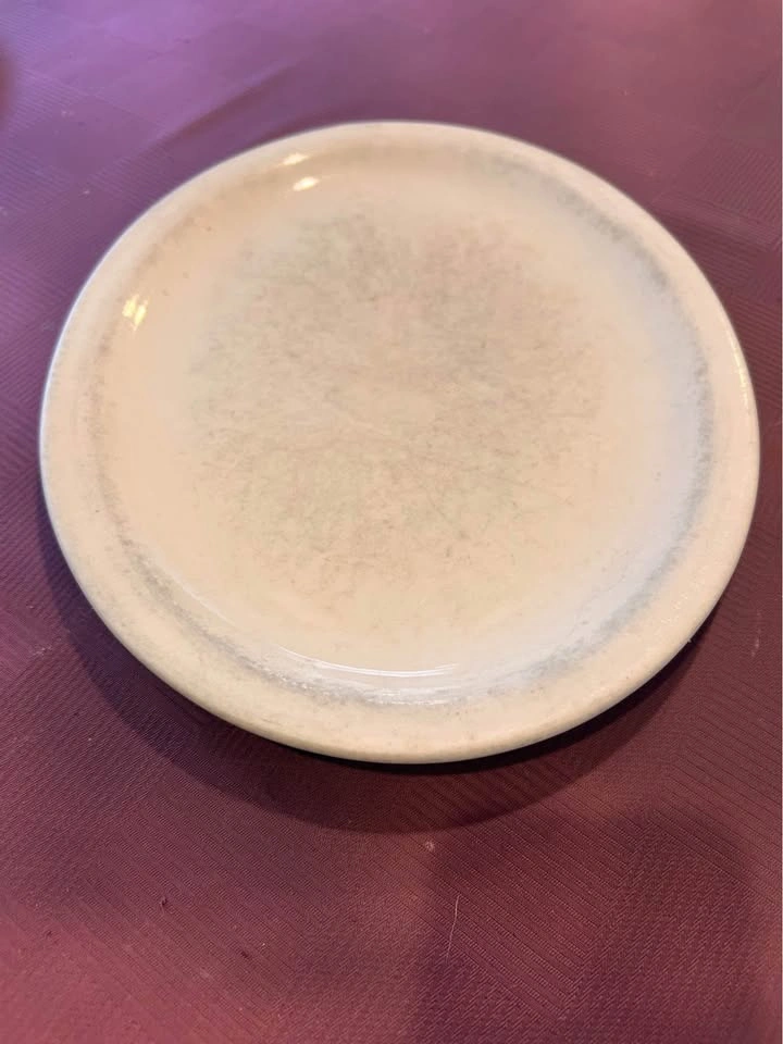 Heavy Dinner Plates - photo 2