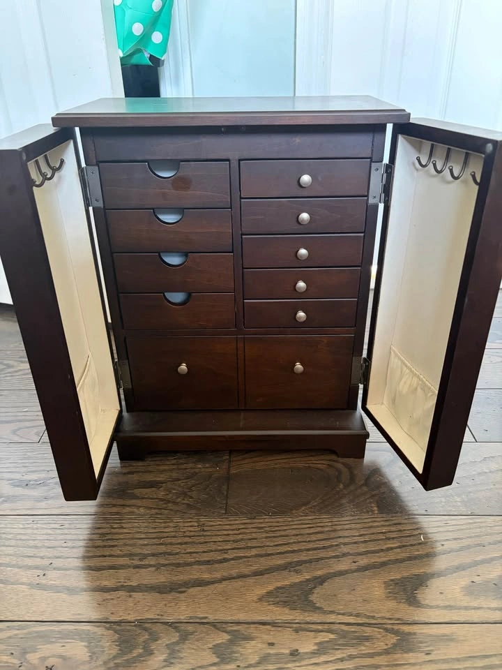 Jewelry box - photo 2