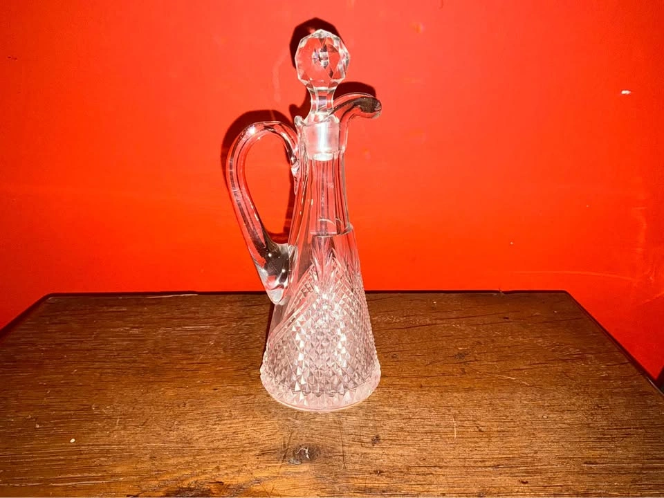 Antique glass wine decanter, cruet, and 4 stemmed glasses - photo 5