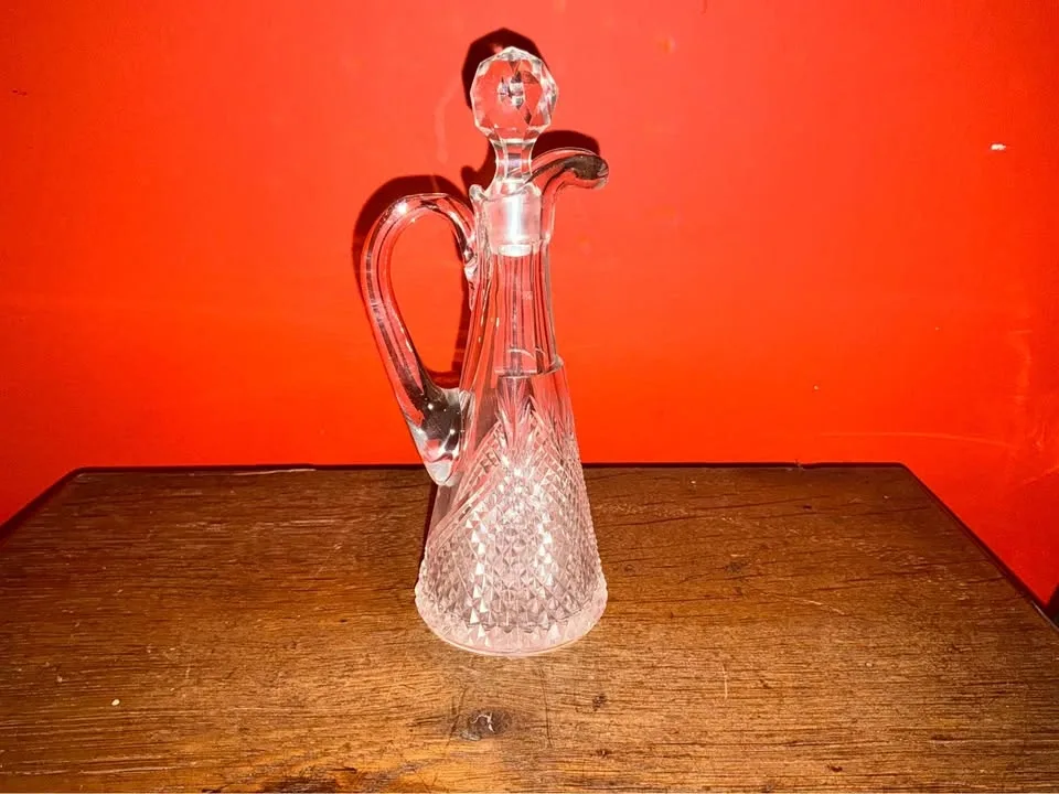 Antique glass wine decanter, cruet, and 4 stemmed glasses - photo 5