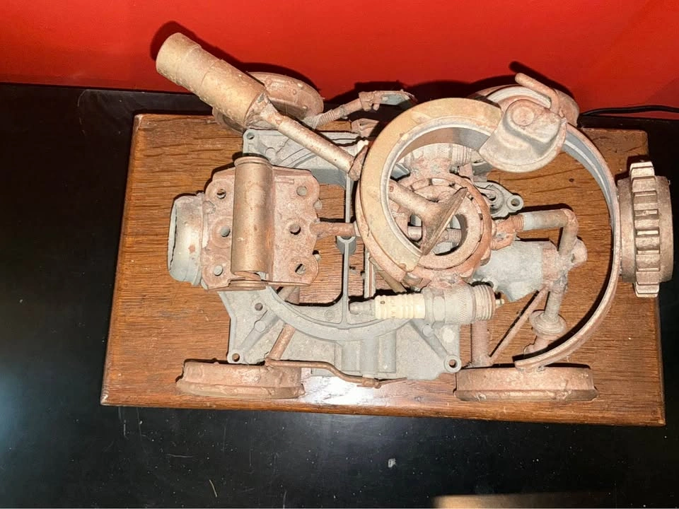 Rusted-metal and sparkplug art piece - photo 5