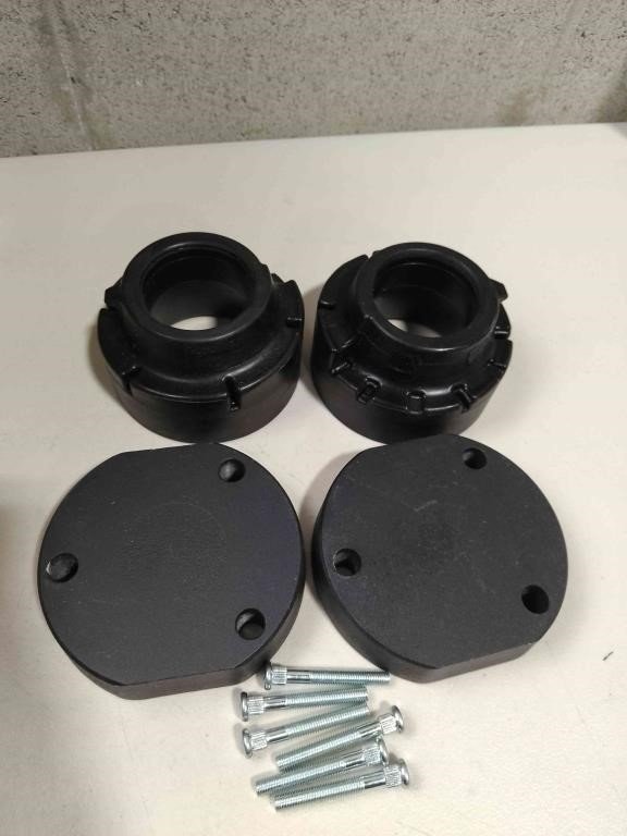 Lift Kit Complete Leveling Spacer PU, bulkhead fittings 2.5 dia. - photo 2