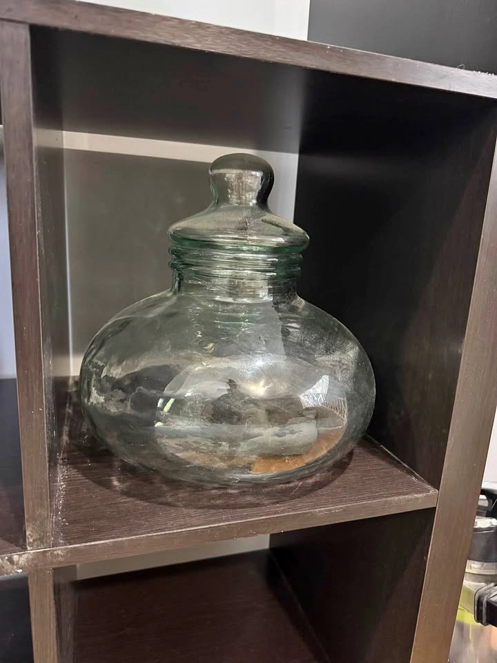 Hydro insulator antique