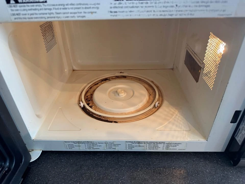 Panasonic Microwave - photo 3