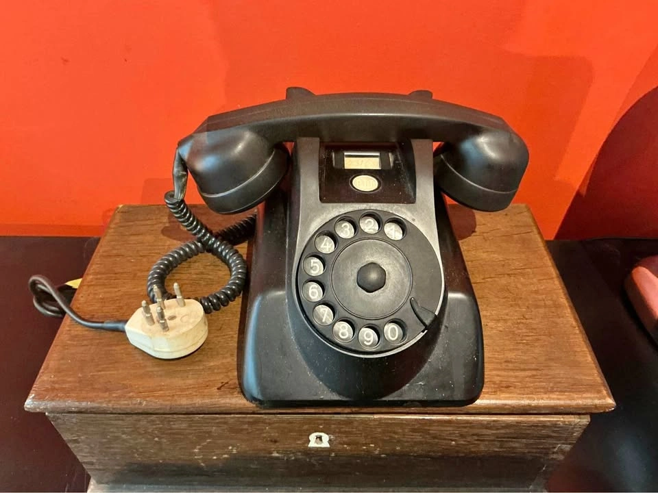 European (Dutch) Bakelite rotary telephone postal service model