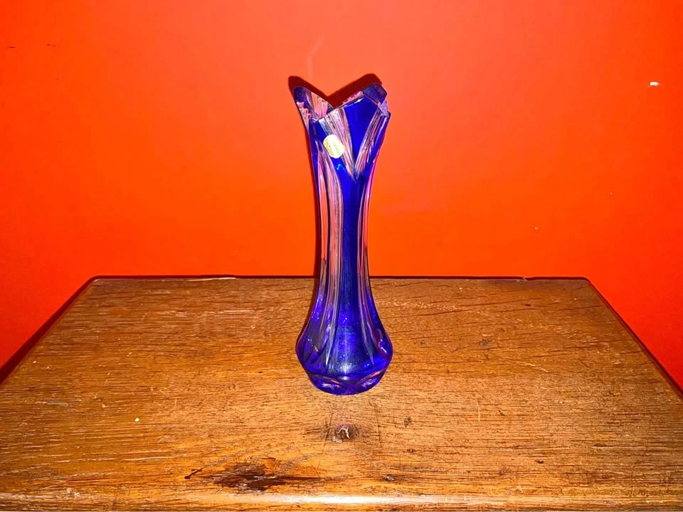 Vintage Cobalt Blue Cut Crystal / Art Glass Bud Vase