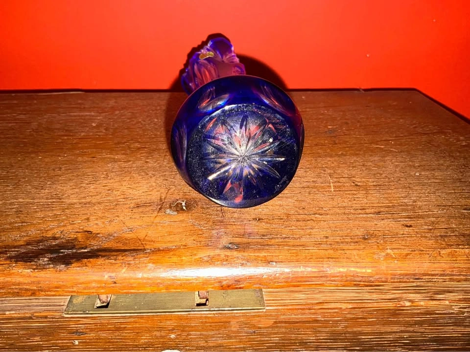 Vintage Cobalt Blue Cut Crystal / Art Glass Bud Vase - photo 2