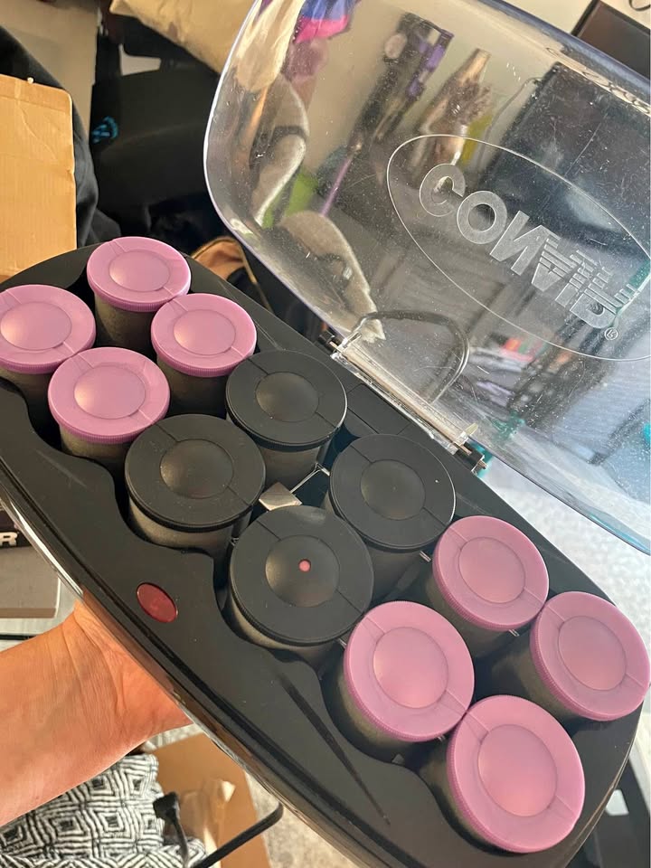 12 Ceramic Jumbo and Super Size Conair Hot Rollers