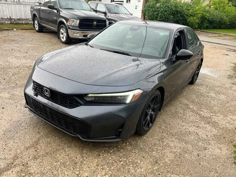 2025 Honda Civic - photo 2