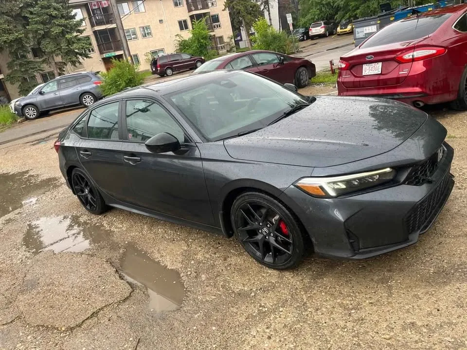 2025 Honda Civic - photo 3